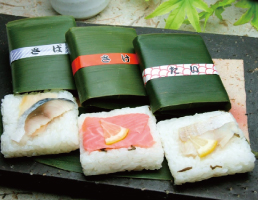 笹寿司　８個入（鮭４・鯖２・鯛２）